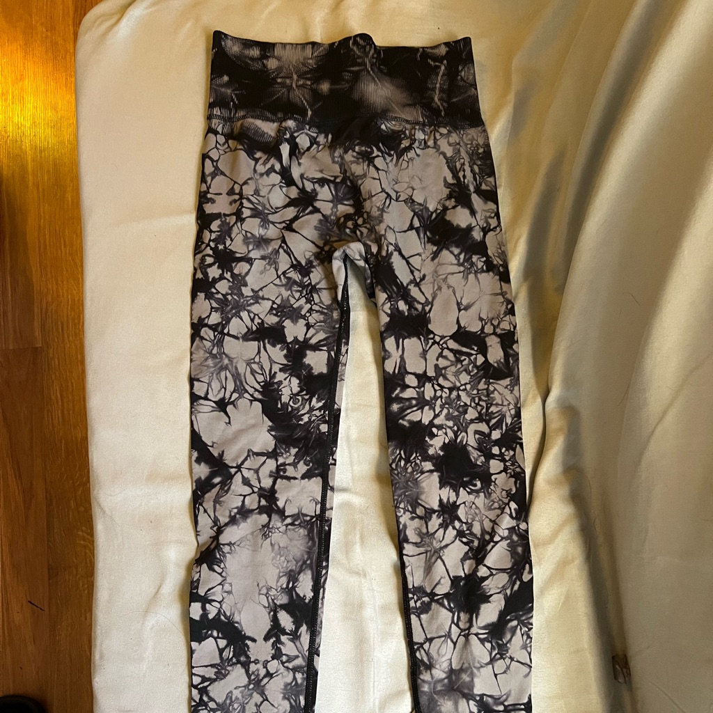 Scrunch Leggings! Never Worn